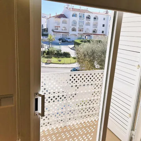 T2 Oliveira Apartment